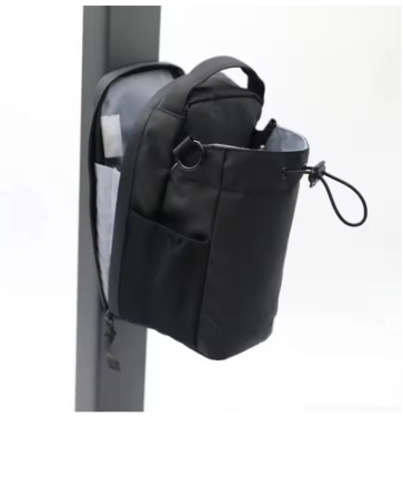 Magnetic Gym Water Bottle Tote Problem