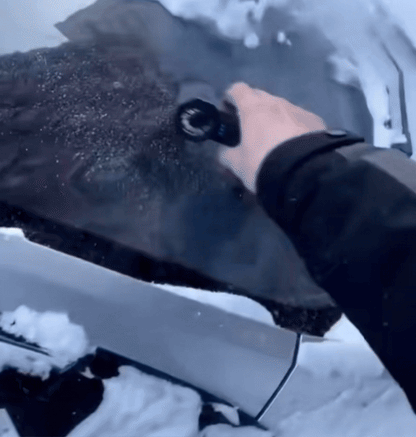 SnowBurst™ LED Turbo Air Blower